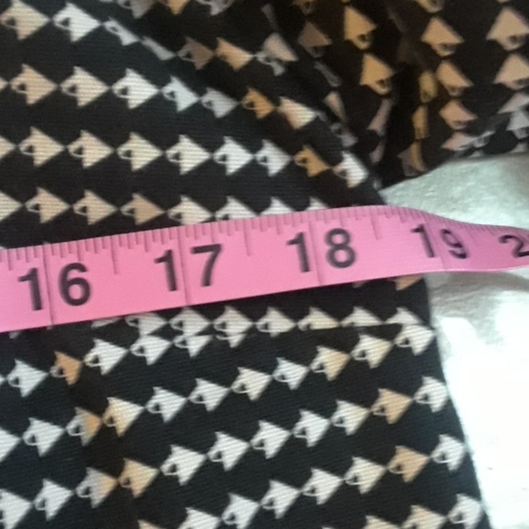 Black and White Jacket, size M - Picture 5 of 6